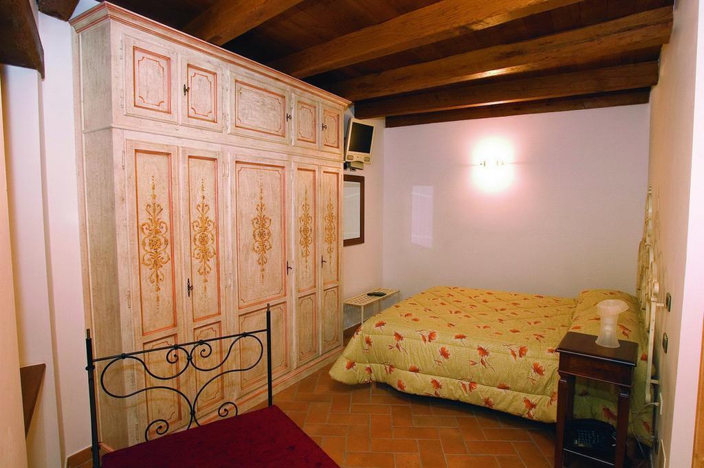 B&B La Torretta Sul Borgo Grottammare Pokoj fotografie